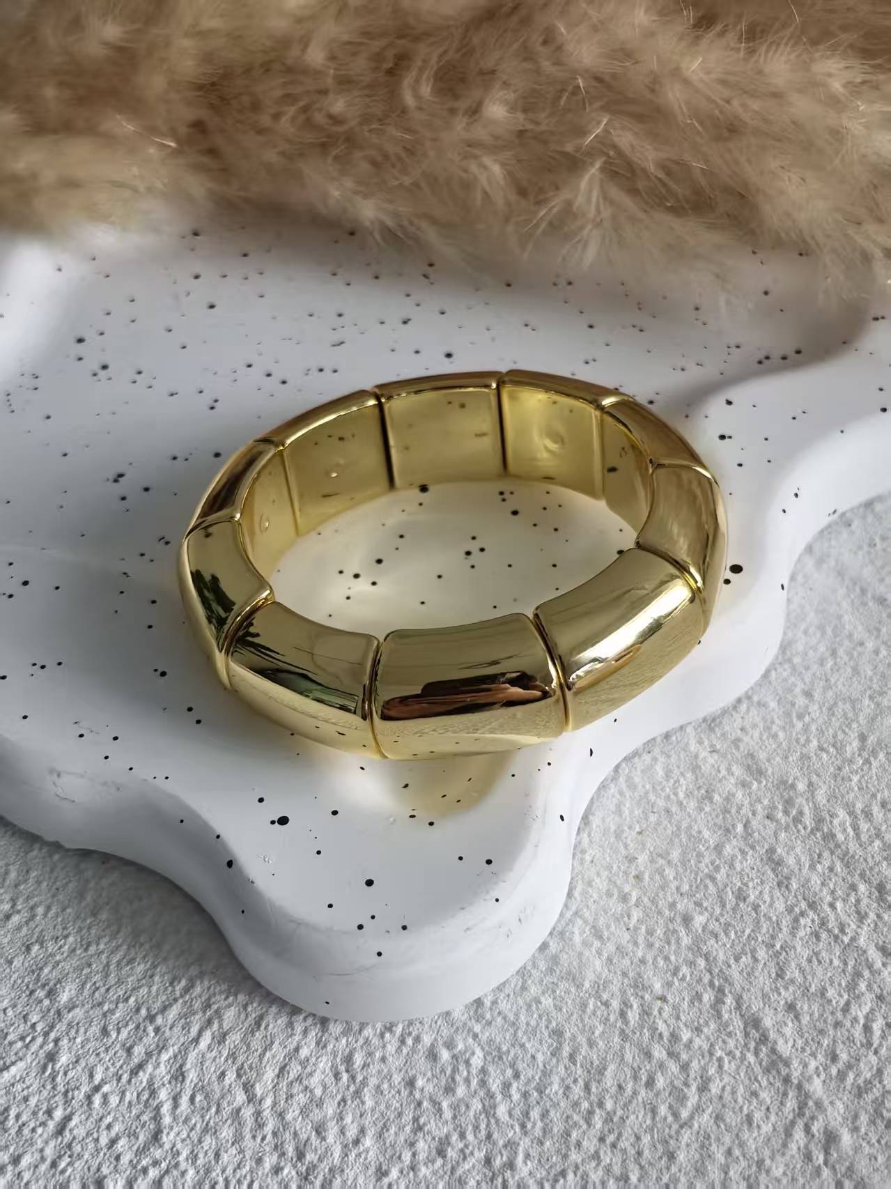 Vintage Minimalist Gold Plated Square Round Acrylic Gradient Beaded Bracelet