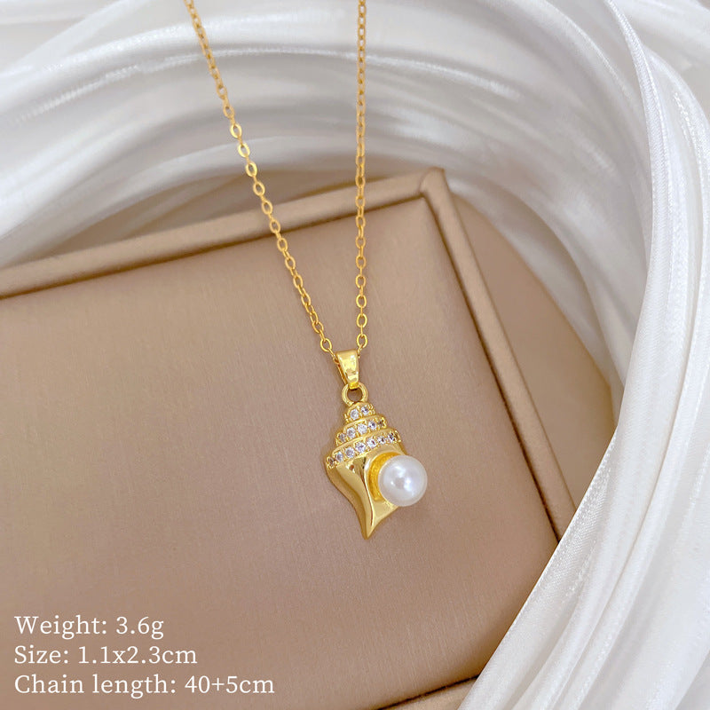Collana Minimalista Geometrica in Acciaio al Titanio con Pendente in Rame Placcato Oro su Catena a Maglie per Uomo e Donna