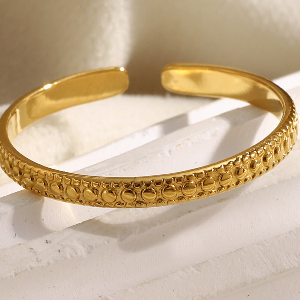 Minimalist Geometric Stainless Steel Ring with 18K Gold Plating for Women