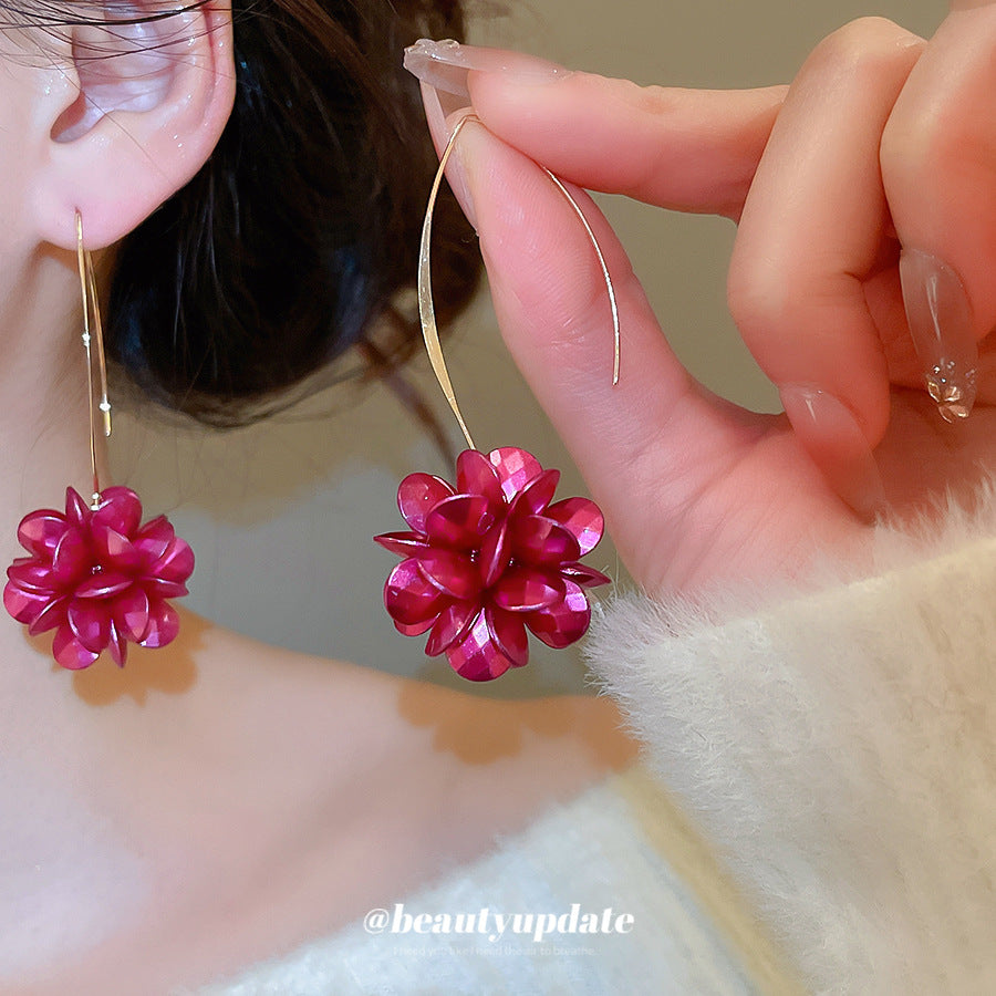 Orecchini pendenti da donna con perle e fiori, ganci in acciaio placcato, gioielli eleganti e minimalisti
