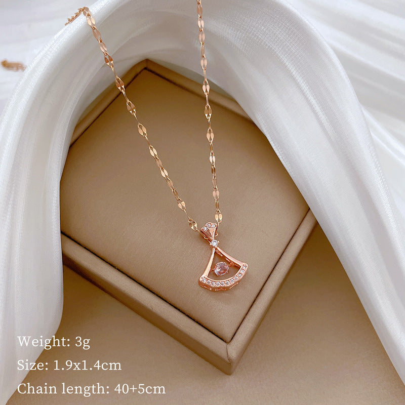 Elegante Collar con Colgante de Luna Geométrica de Lujo para Mujeres y Hombres, Cadena Delicada de Acero Inoxidable para Clavícula con Incrustaciones de Pedrería