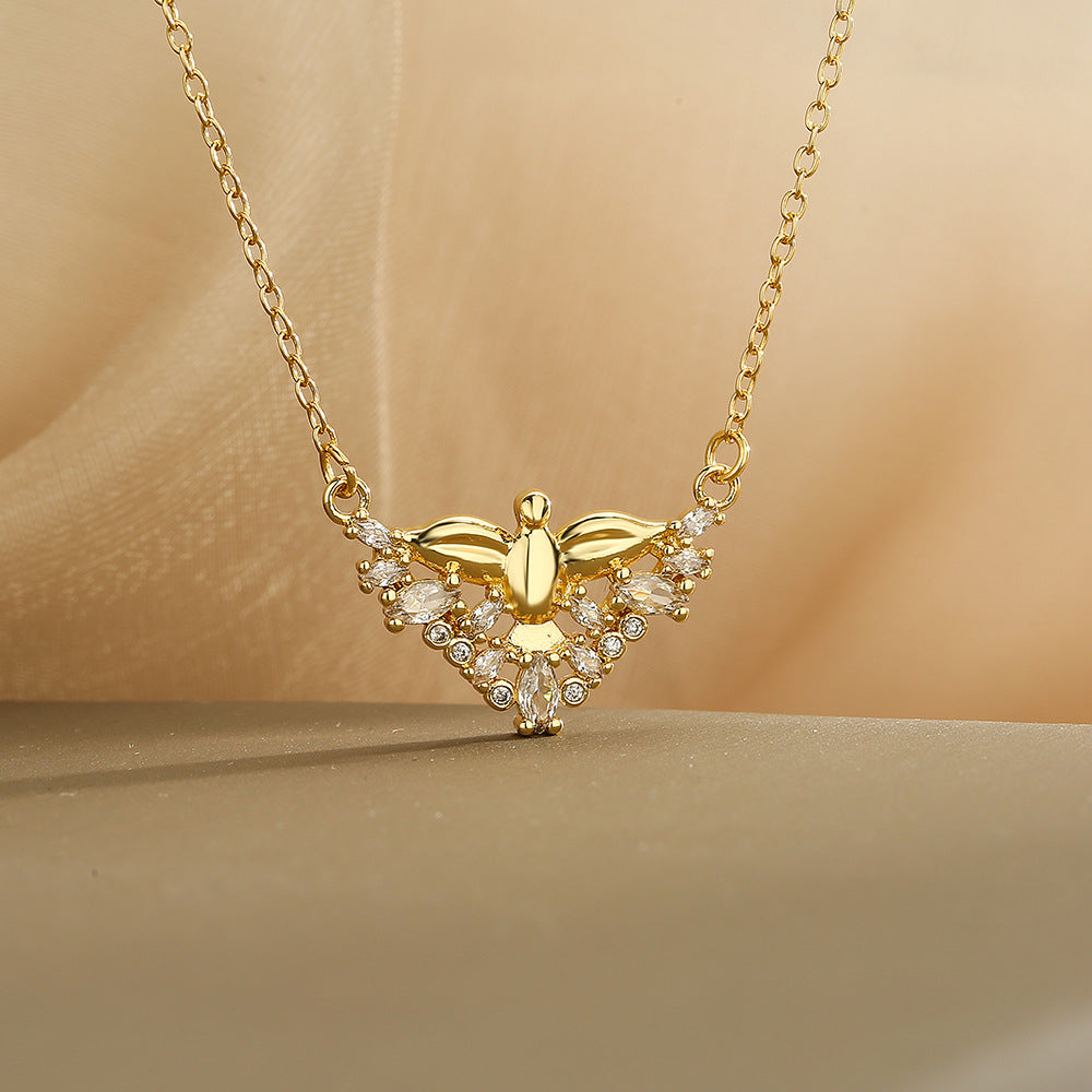 Collana pendente angelo minimalista da donna in ottone con placcatura in oro vero e intarsio di zirconi