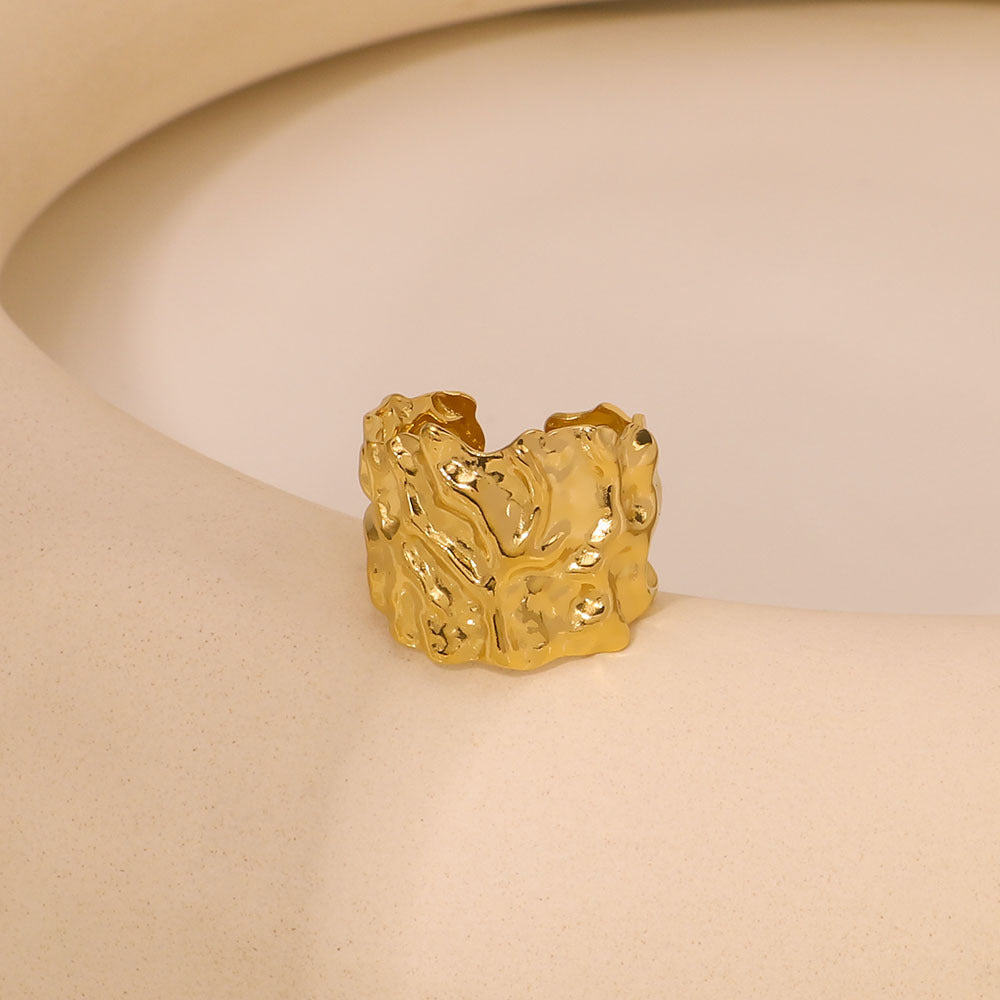 Anello in Acciaio Inox Dorato 18K Geometria Minimalista Stropicciata Unisex Moda Gioielli