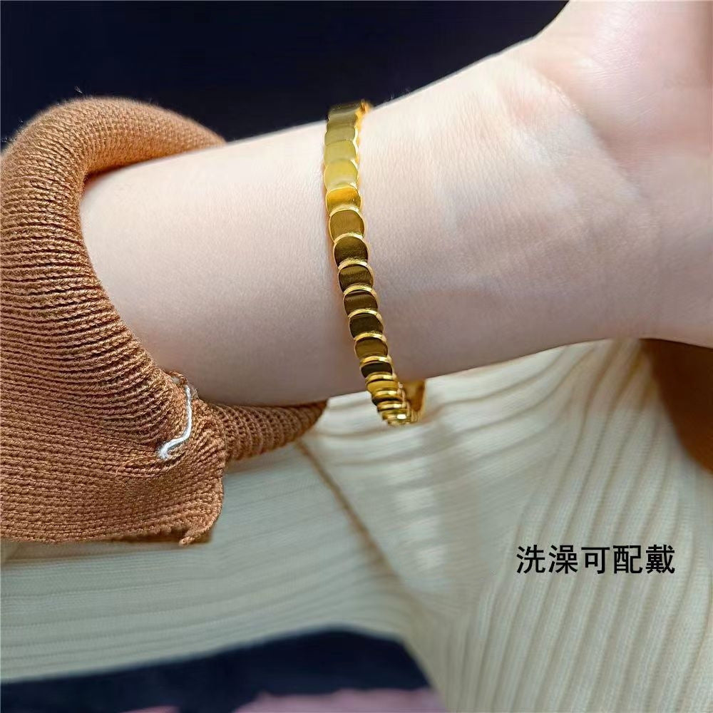 Bracciale ovale geometrico in acciaio al titanio da donna con placcatura in oro 18 carati, ipoallergenico e resistente allo sbiadimento