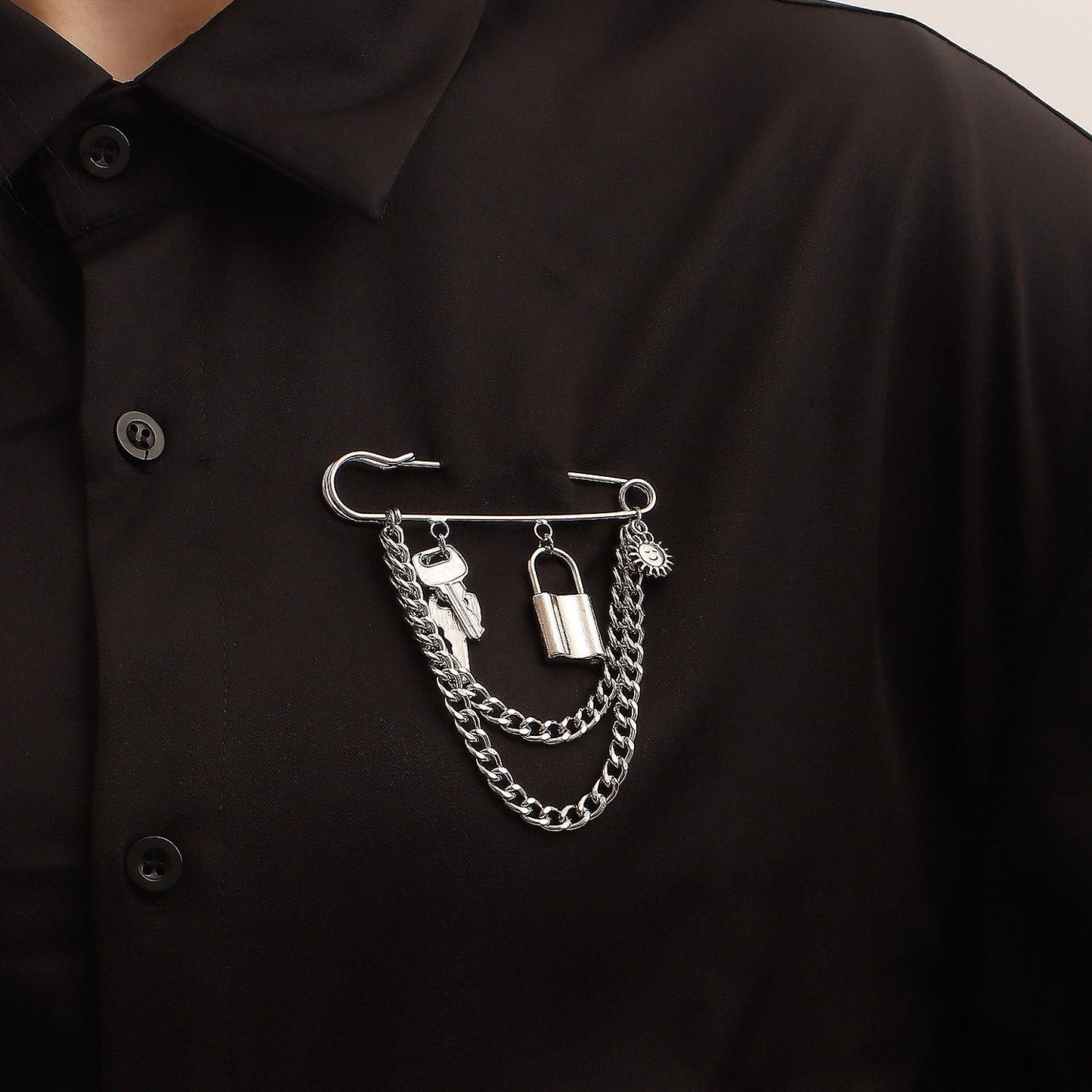 Punk Style Geometric Alloy Brooch with Plated Finish for Women
