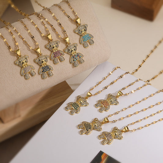 Collar con Colgante Minimalista de Cobre con Forma de Oso, Bañado en Oro y con Detalles de Circonita para Mujer