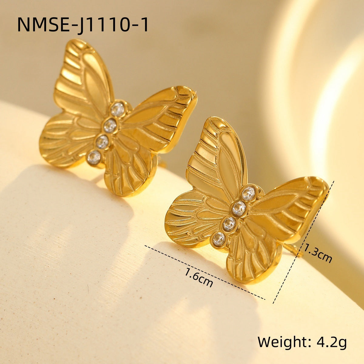 Juego de collar y pendientes de mariposa de acero inoxidable chapado en oro de 18 quilates a la moda para mujer