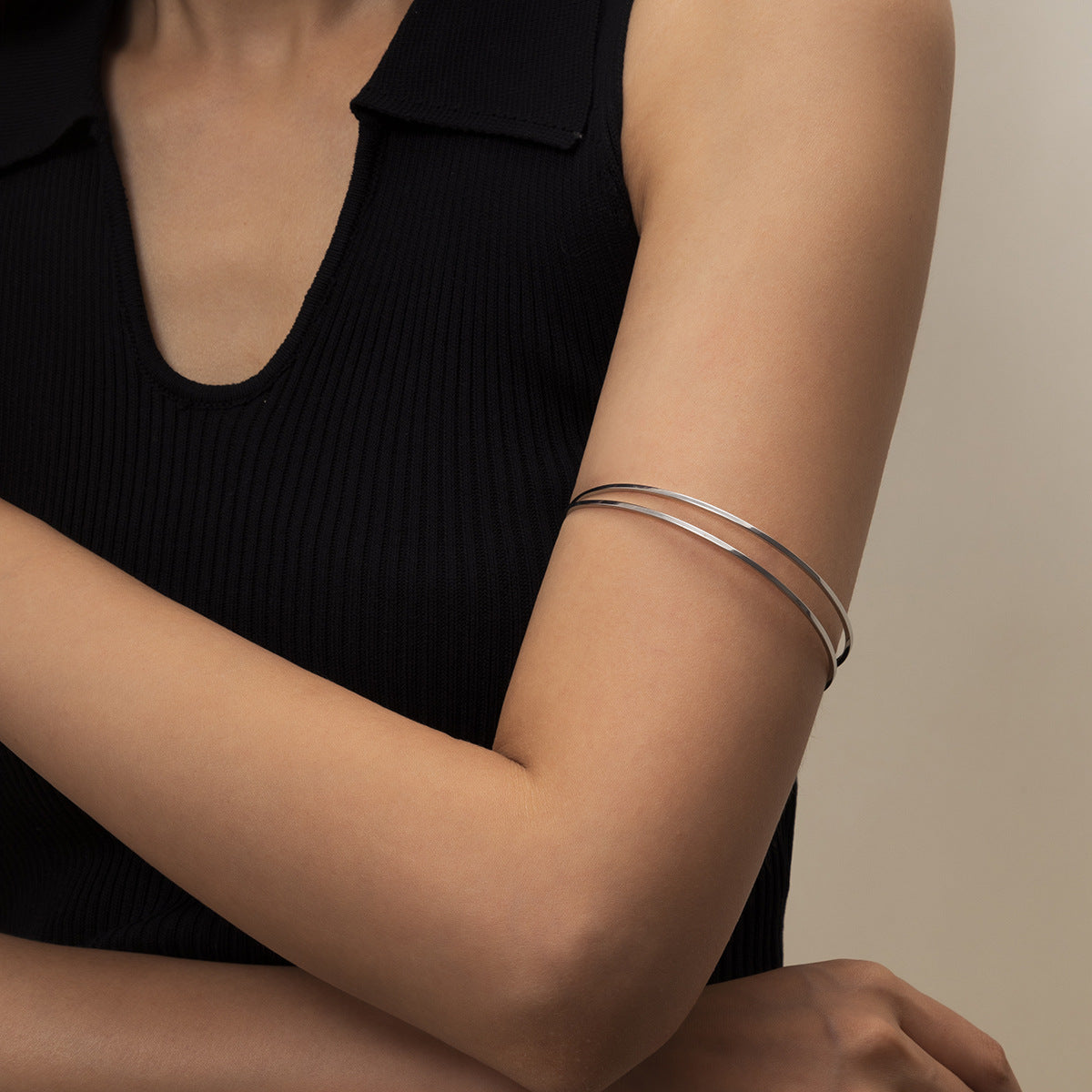 Bracciale da donna in lega a doppia maglia a C, cavo, minimalista, con finitura galvanica