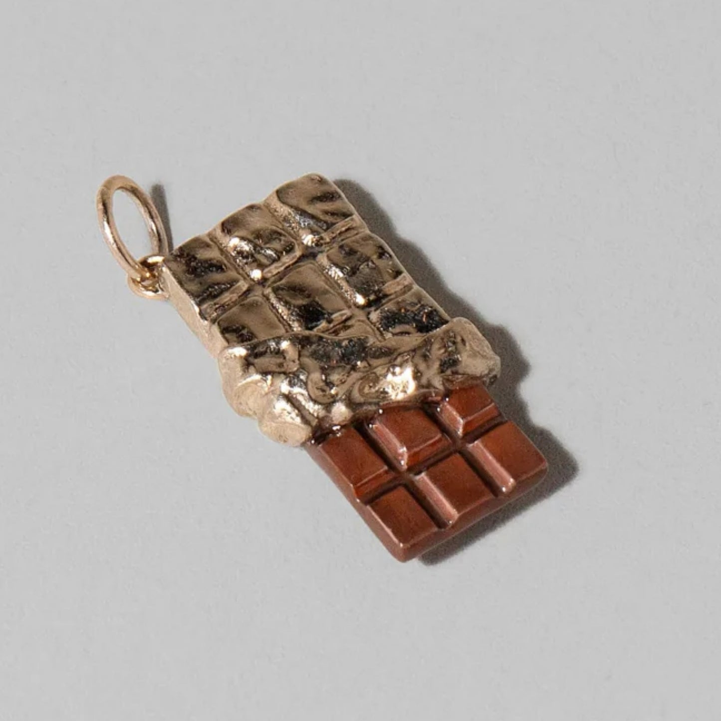 Minimalist 18K Gold Plated Geometric Stainless Steel Necklace with Wine Glass Flower Biscuit Chocolate Pendant