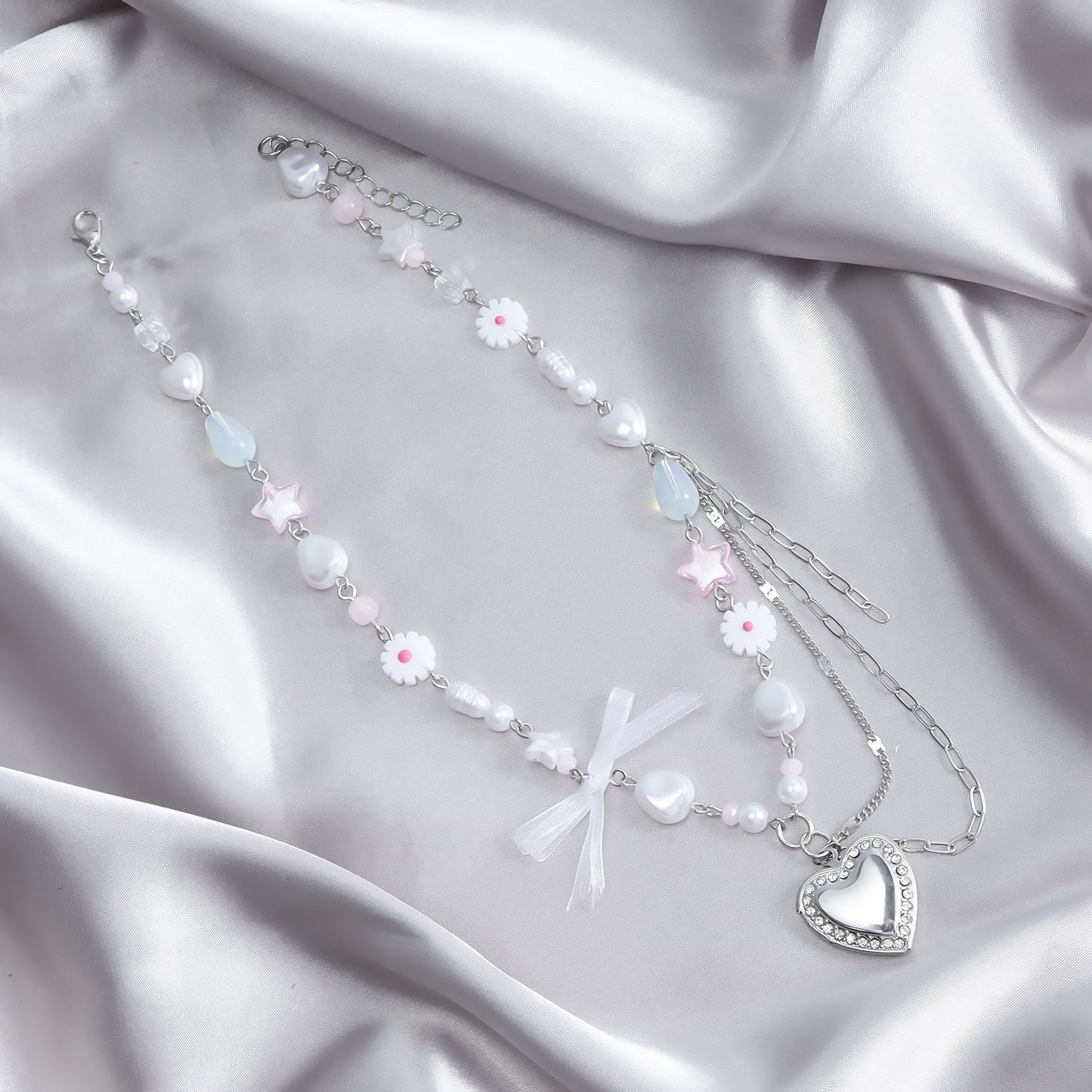 Sweet Forest-Inspired Heart Pendant Necklace in Alloy with Plated Finish for Women