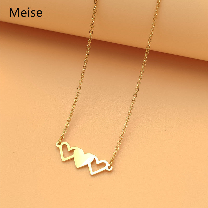 Collana minimalist con cuore in acciaio inossidabile con ciondolo in acciaio al titanio e finitura placcata per donna