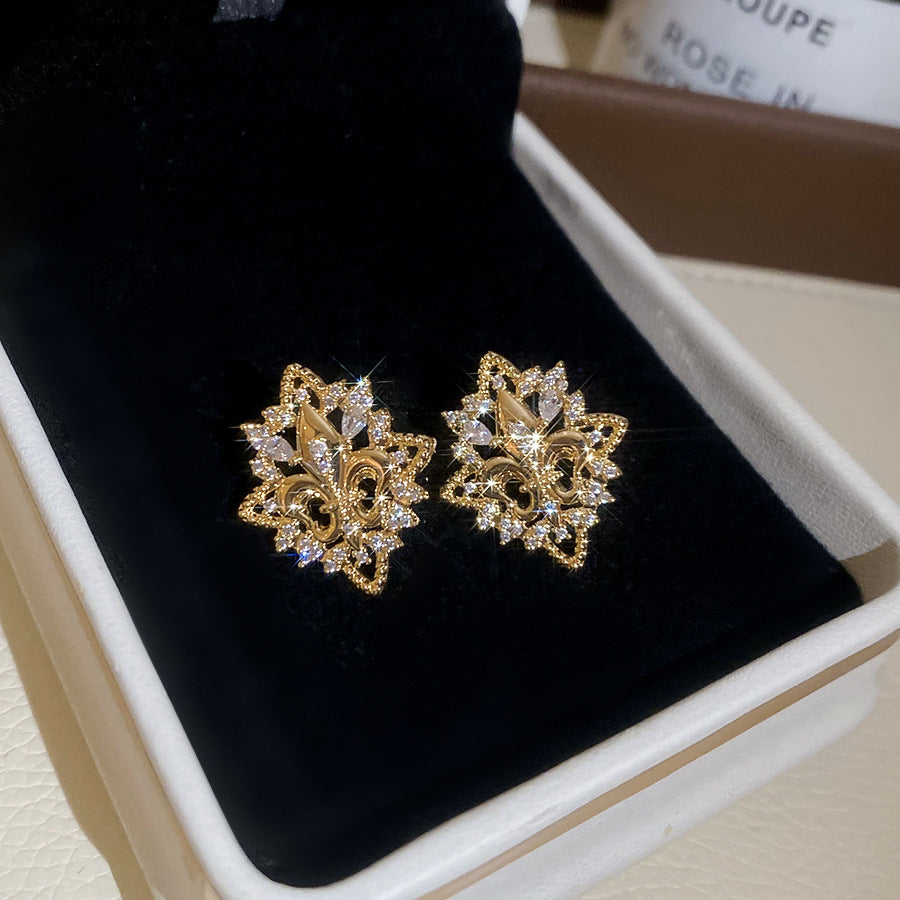 Pendientes de Cobre con Forma de Flor de Iris Vintage con Incrustaciones de Diamantes de Imitación y Postes de Acero Inoxidable para Mujer