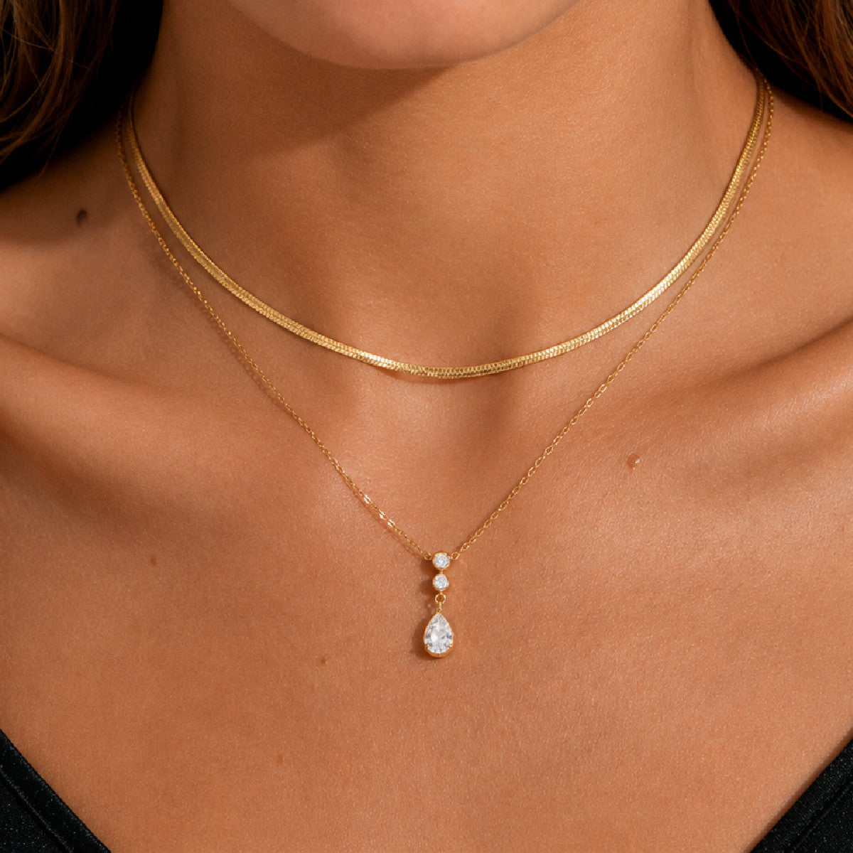 Elegant 18K Gold Plated Stainless Steel Teardrop Cubic Zirconia Pendant Necklace Snake Chain