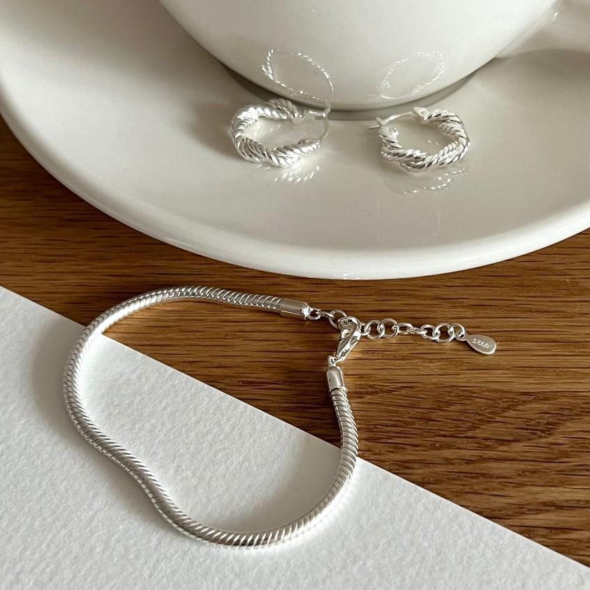 Minimalist Geometric Thick Snake Chain Bracelet in 925 Sterling Silver with Plated Finish
