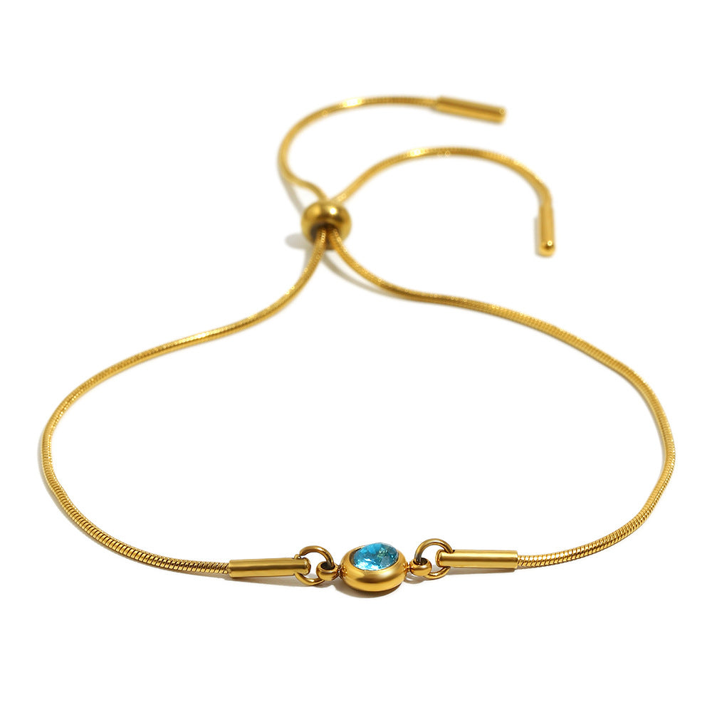 Bracciale alla moda geometrico in acciaio inossidabile con placcatura in oro 18 carati e catena a serpente regolabile con accenti di zirconi rotondi