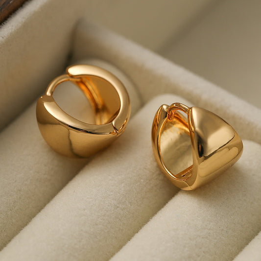 Pendientes de aro geométricos minimalistas de cobre con baño de oro para mujer