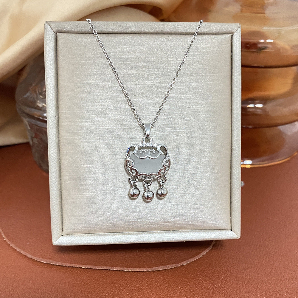 Vintage Geometric Titanium Steel Plated Longevity Lock Pendant Necklace for Women with Cable Chain