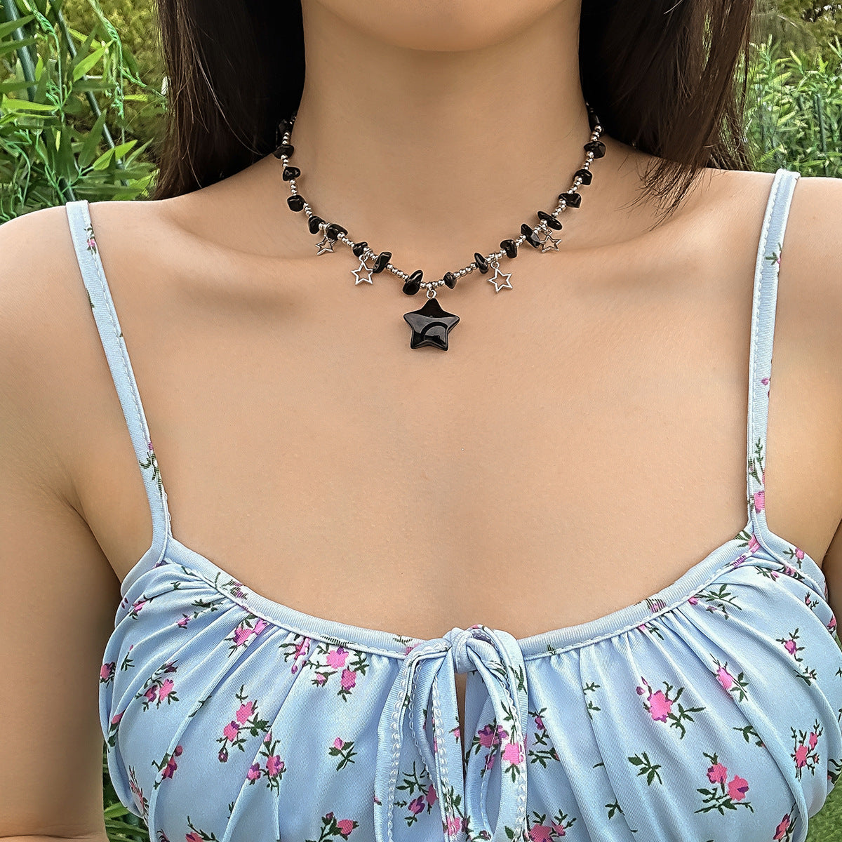 Collar rústico con colgante en forma de estrella para mujer con cadena de aleación de zinc y cuentas de vidrio, acabado galvanizado