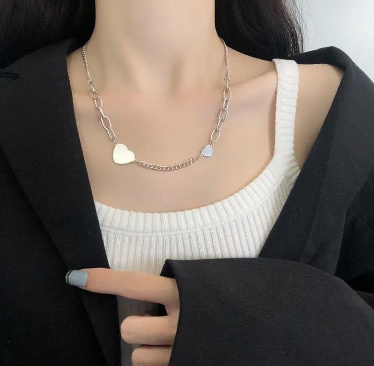 Punk Minimalist Stainless Steel Letter Geometric Necklace for Women, Distressed Finish, Irregular Chain Style, Unisex Fashion Jewelry