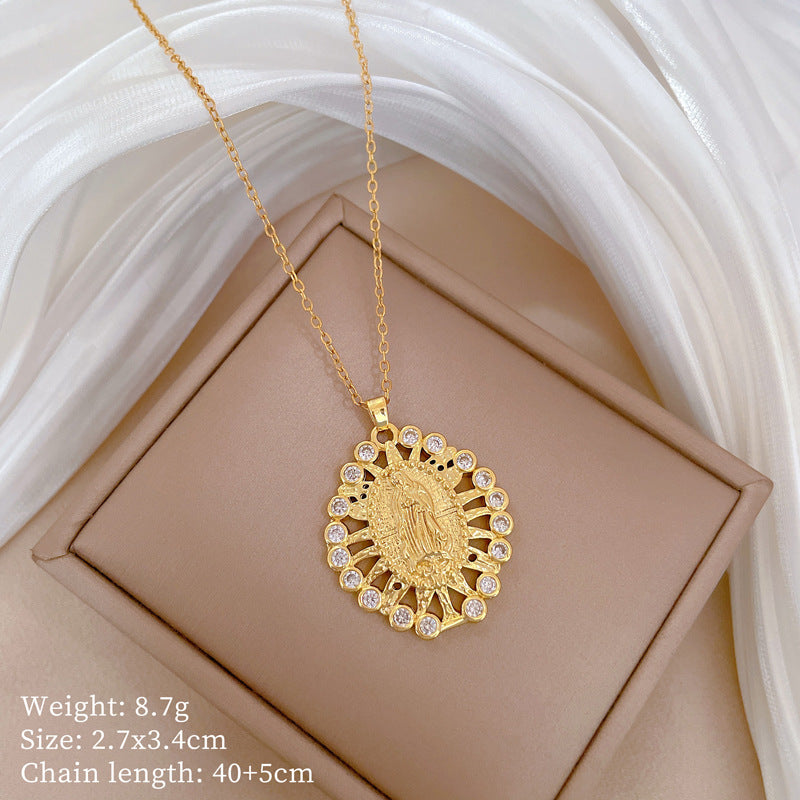 Geometric Minimalist Titanium Steel Lip Chain Necklace with Copper Pendant and Rhinestone Inlay