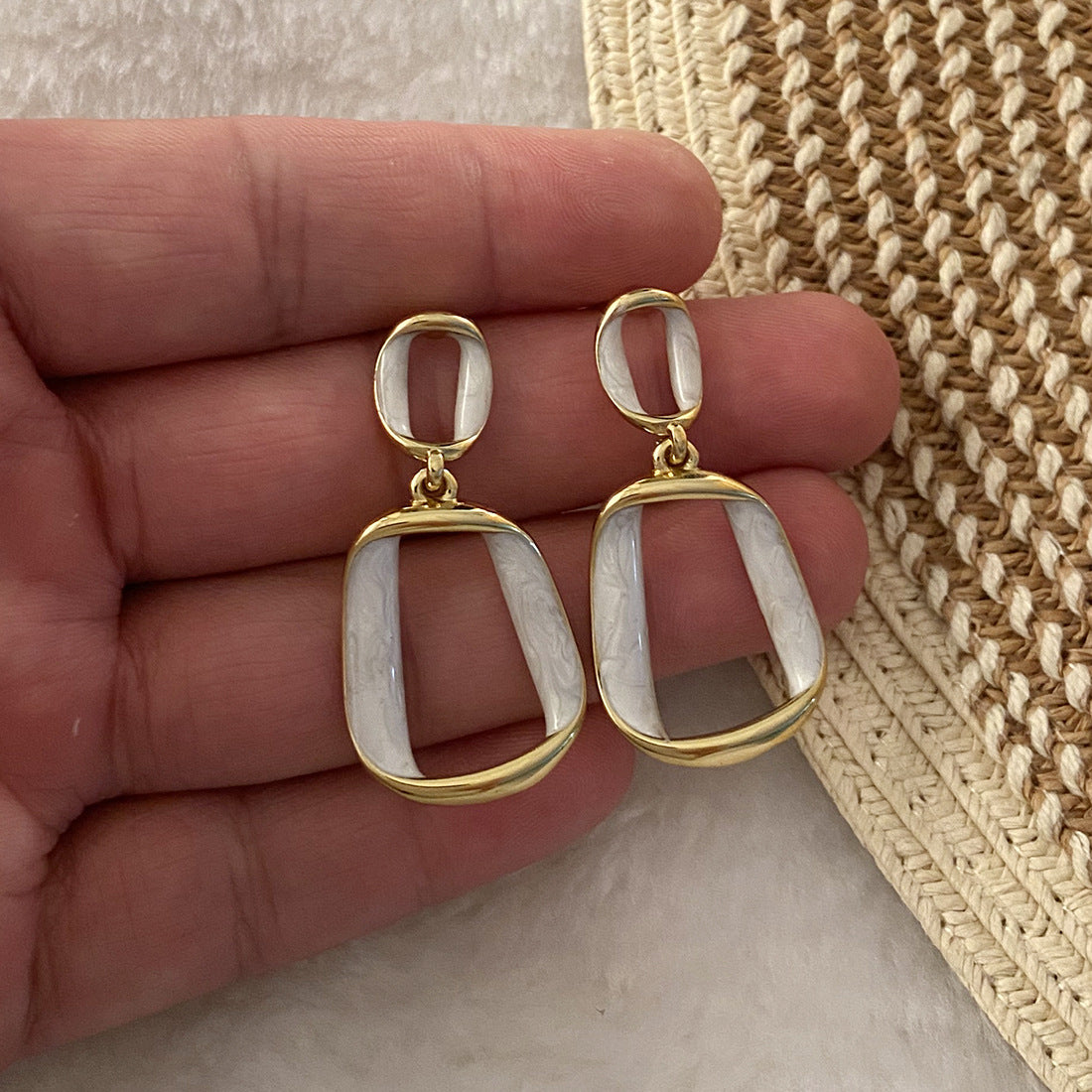 Orecchini in Acciaio Inossidabile Geometrici Minimalisti di Moda con Finitura Smaltata per Donna