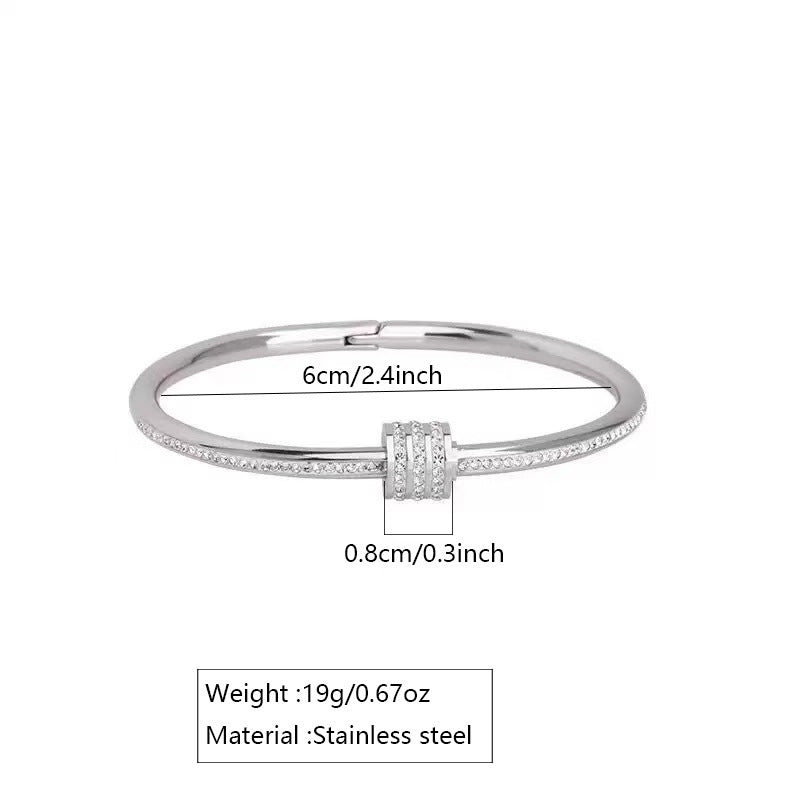 Elegant 18K Gold Plated Geometric Round Titanium Steel Bracelet