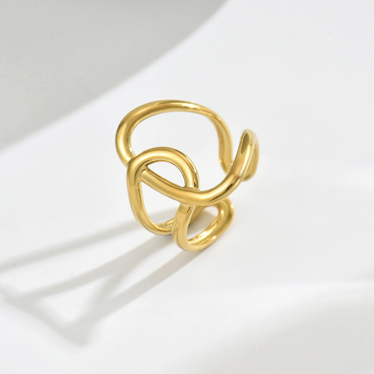 Anillo Abierto Irregular Geométrico para Mujer en Aleación de Zinc con Acabado Chapado Accesorio de Moda Minimalista Elegante