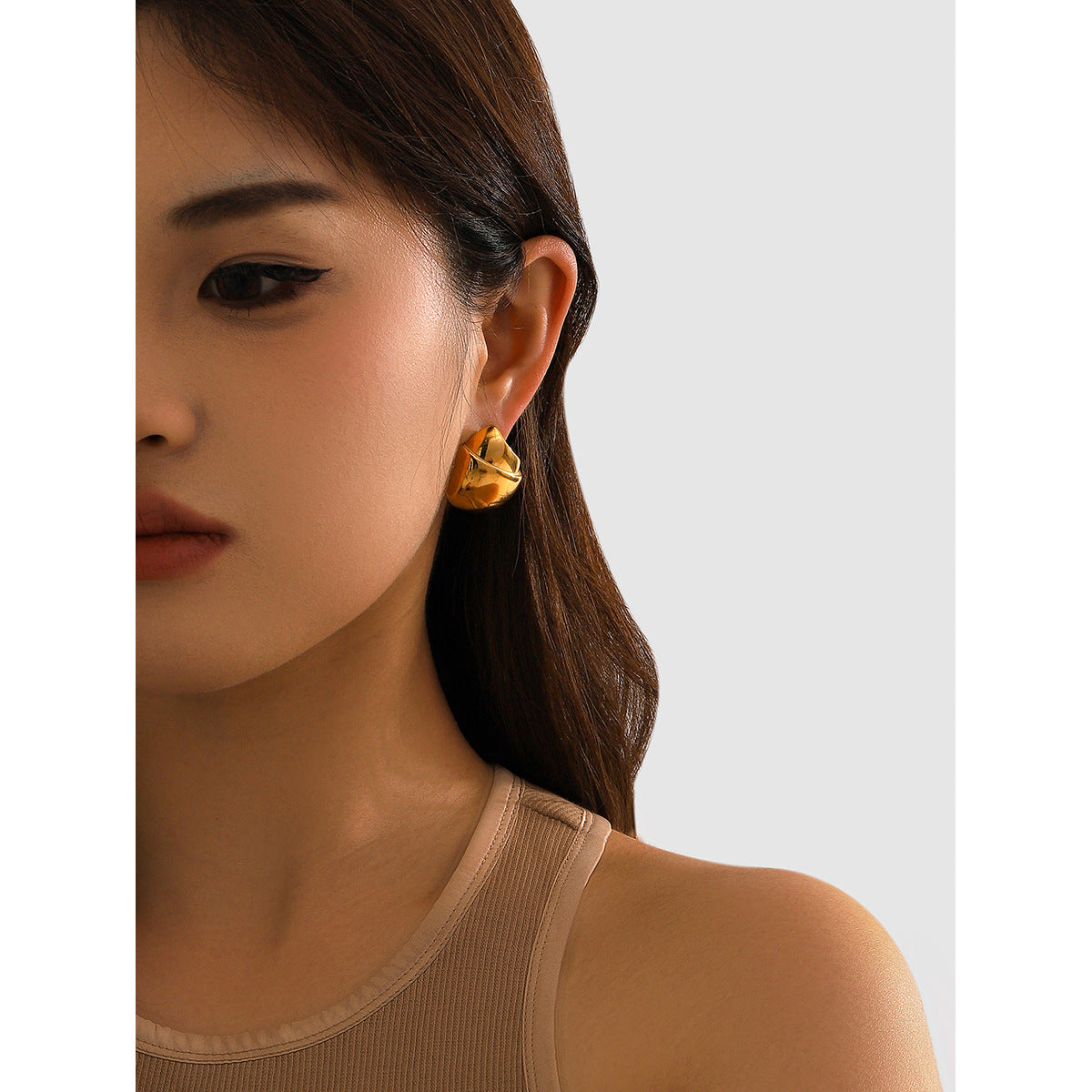 Vintage Irregular Round Hazelnut Stud Earrings 18K Gold Plated Stainless Steel for Women