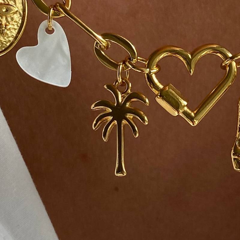 Minimalist 18K Gold Plated Stainless Steel Heart Star Charm Bar PVD Cable Chain Necklace Unisex