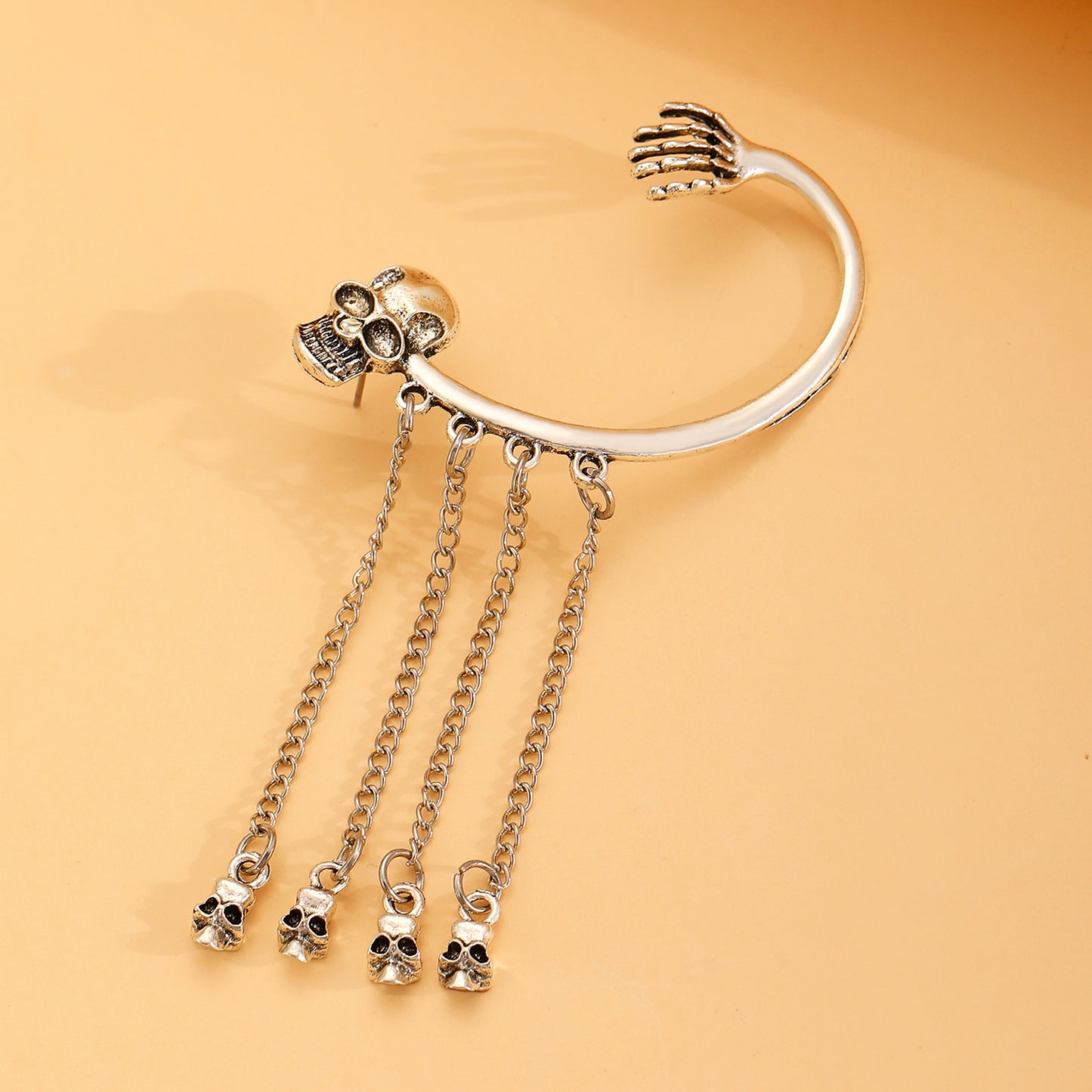 Pendientes góticos de aleación en forma de calavera con acabado chapado, estilo dark rock, para Halloween y fiestas de disfraces