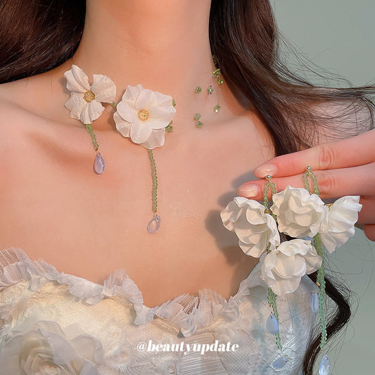 Sweet Floral Crystal Beaded Tassel Necklace and Earrings Set for Women with Plated Finish