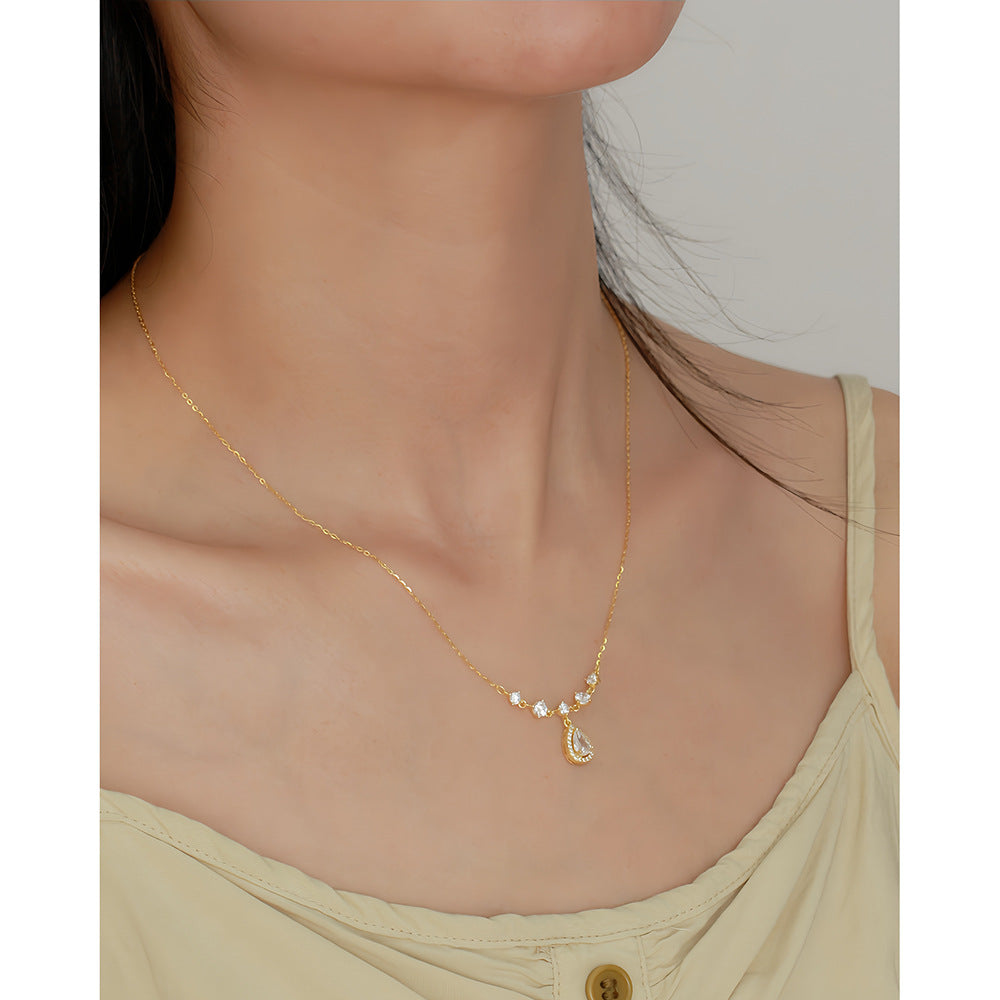 Elegante Collana Pendente Geometrico a Goccia con Strass in Argento Sterling 925 con Catena Curb per Donna