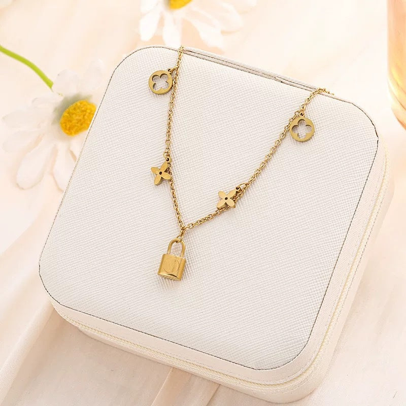 Minimalist Titanium Steel Geometric Lock Pendant Necklace for Women