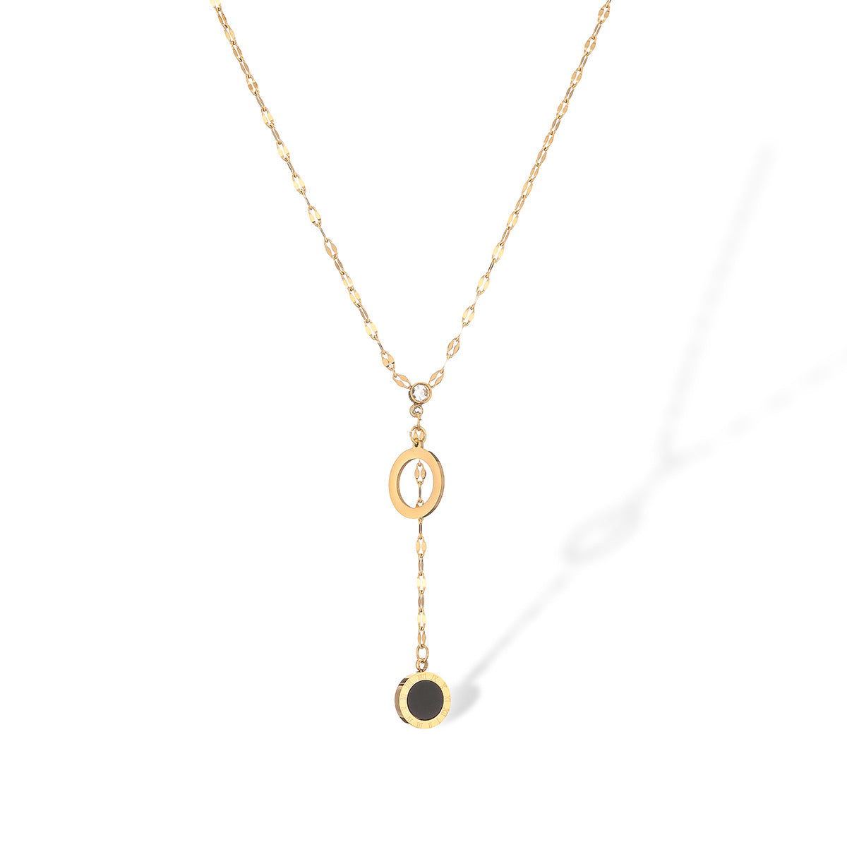 Collana minimalist geometrica da donna in acciaio al titanio con placcatura in oro e intarsi in zirconi, catenina clavicolare alla moda