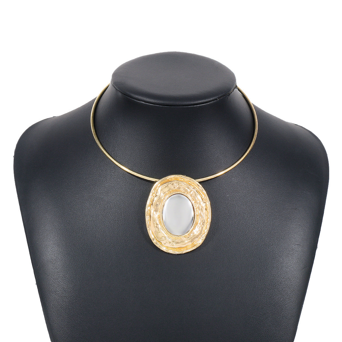 Collar de aleación con acabado pulido y espejo, geométrico ovalado, dulce y atrevido, para mujer