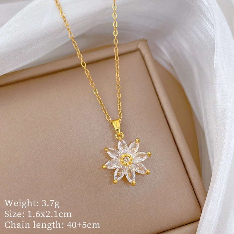 Sweet Minimalist Animal Shape Micro-Inlaid Cubic Zirconia Brass Pendant Titanium Steel Necklace for Unisex