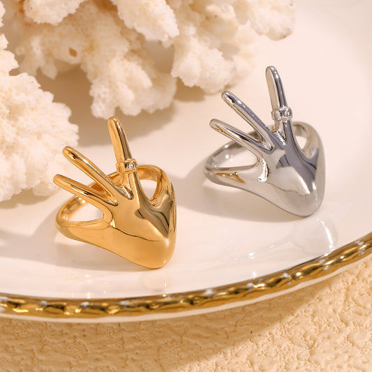 Anello da donna minimalista geometrico in acciaio inossidabile placcato oro 18 carati con accenti di strass