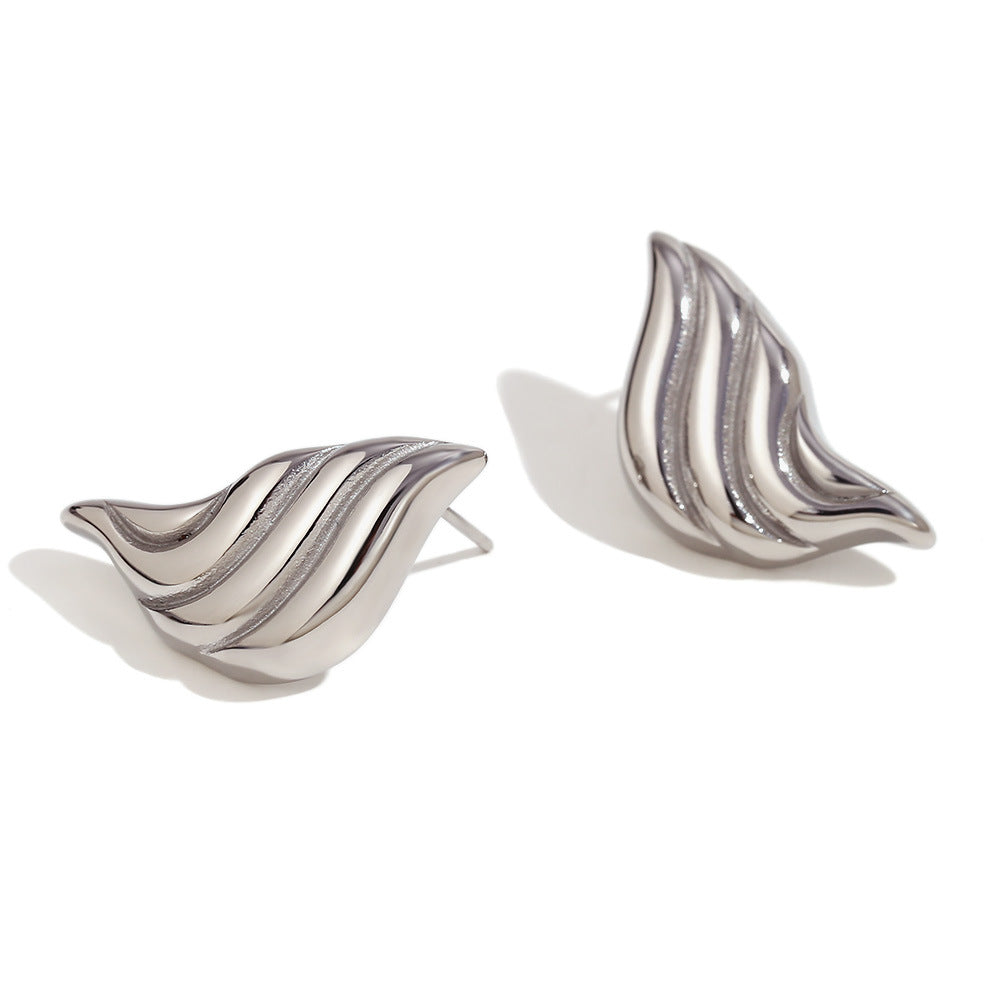 Pendientes de acero inoxidable con forma de triángulo geométrico minimalista y chapado en oro de 18 quilates para mujer
