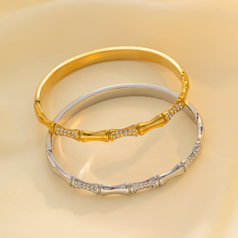 Elegante bracciale da donna in acciaio inossidabile a forma di nodo di bambù con placcatura in oro e zirconi micro-incastonati