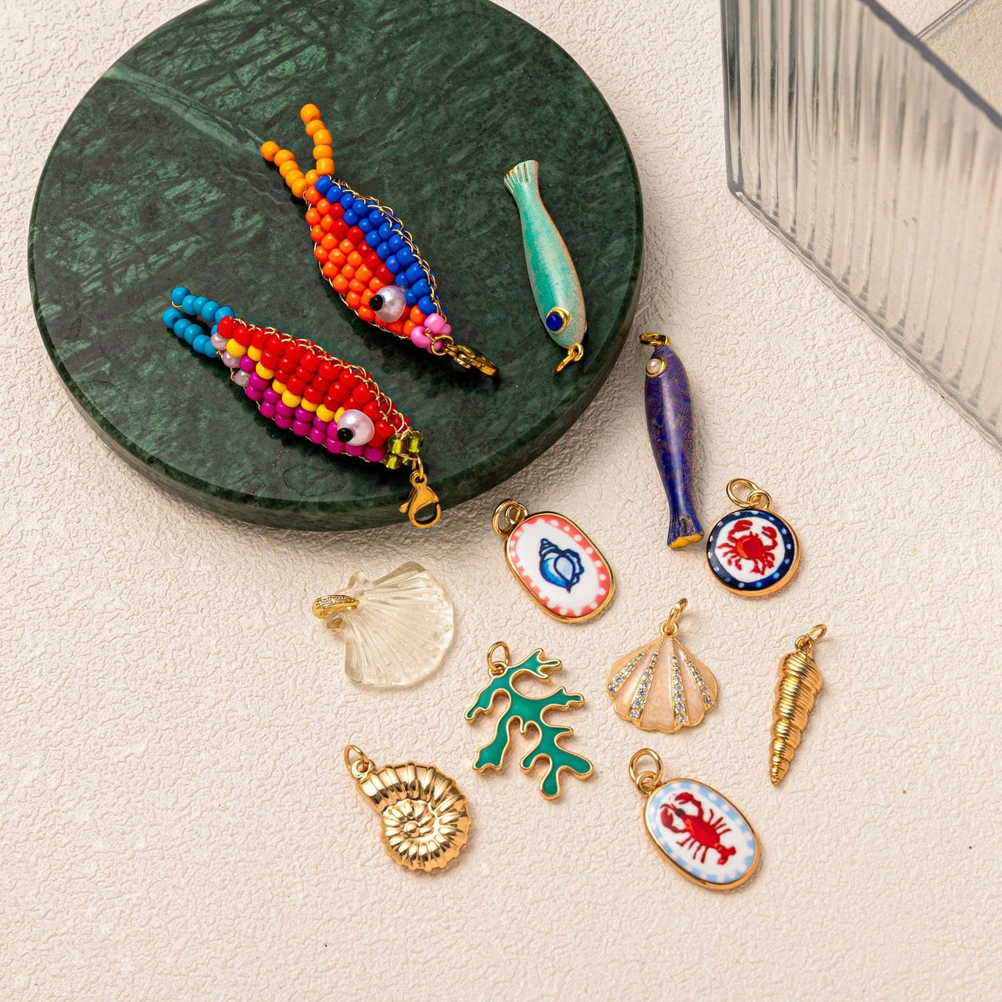 Luxury Casual Geometric Animal Brass Plated Pendant Necklace with Goldfish Conch Starfish Tropical Fish Charms