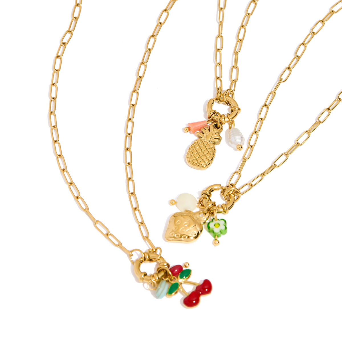 Collana con Pendente Fragola Geometrica in Acciaio Inossidabile con Dettagli in Acciaio al Titanio e Finitura Elettroplaccata da Donna