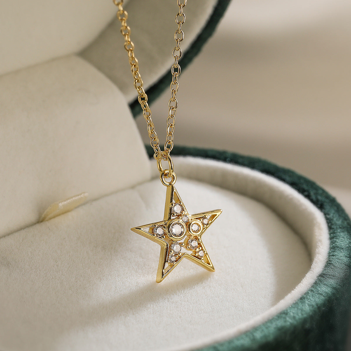 Minimalist Geometric Star Pendant Necklace for Women with Copper Base Plated in 18K Gold and Zircon Inlay