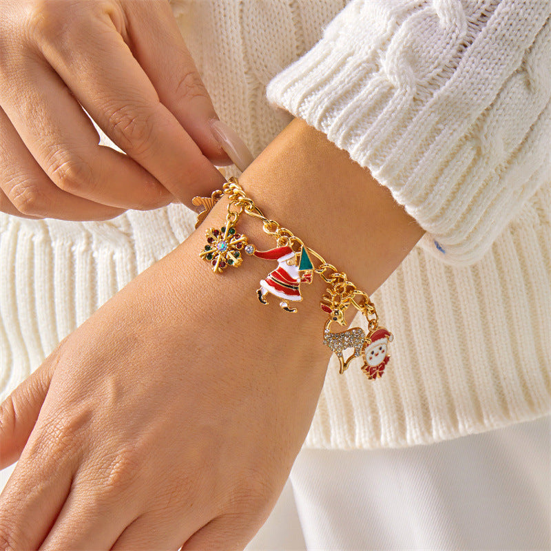 Pulsera de Copo de Nieve y Perlas en Tonos Caramelo Temática Navideña con Base de Aleación, Joyería Artesanal Unisex para las Fiestas