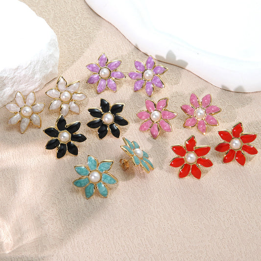 Pendientes de perlas de acero inoxidable con diseño floral y goteo de aceite vintage elegante