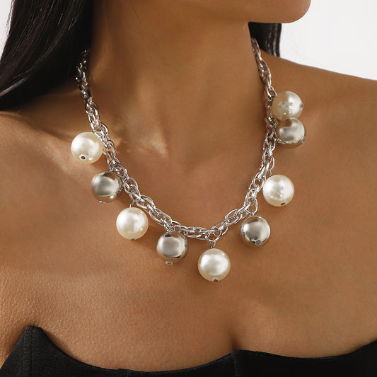 Minimalist Geometric Pendant Necklace in Alloy with Imitation Pearl Accents and Gold Plating Cuban Chain for Women