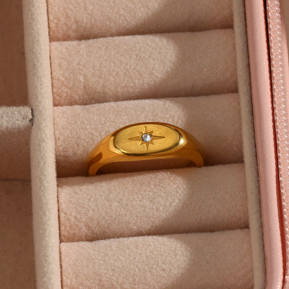 Minimalist Fashion Oval Star Zirconia Ring in Stainless Steel with 18K Gold Plating for Women