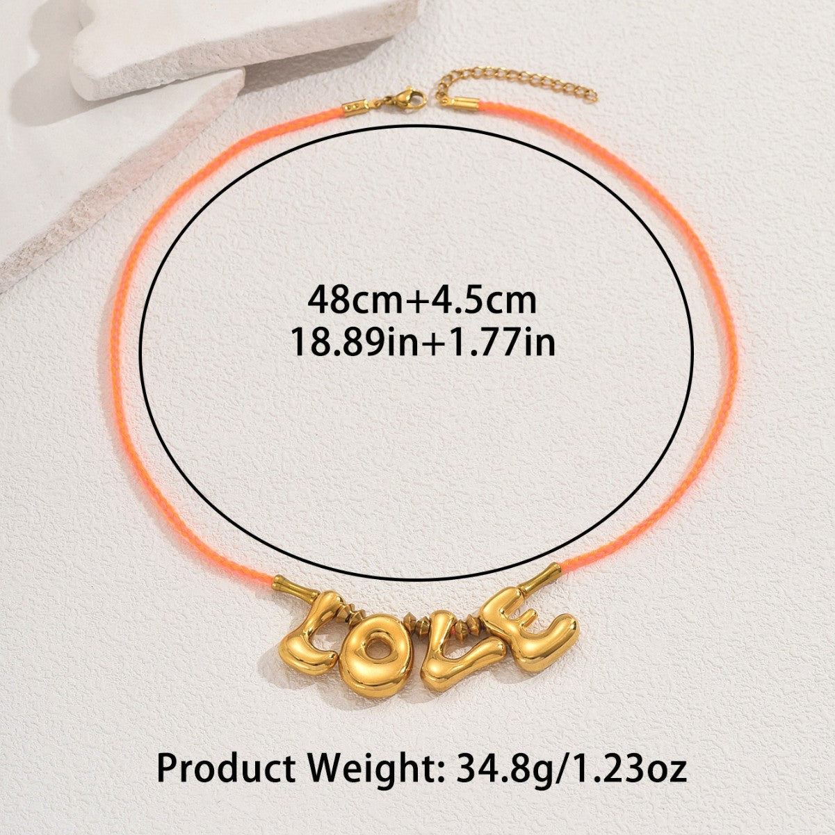 Collar minimalista con colgante de letras LOVE para mujer en aleación con acabado galvanizado, diseño geométrico, cadena de longitud ajustable