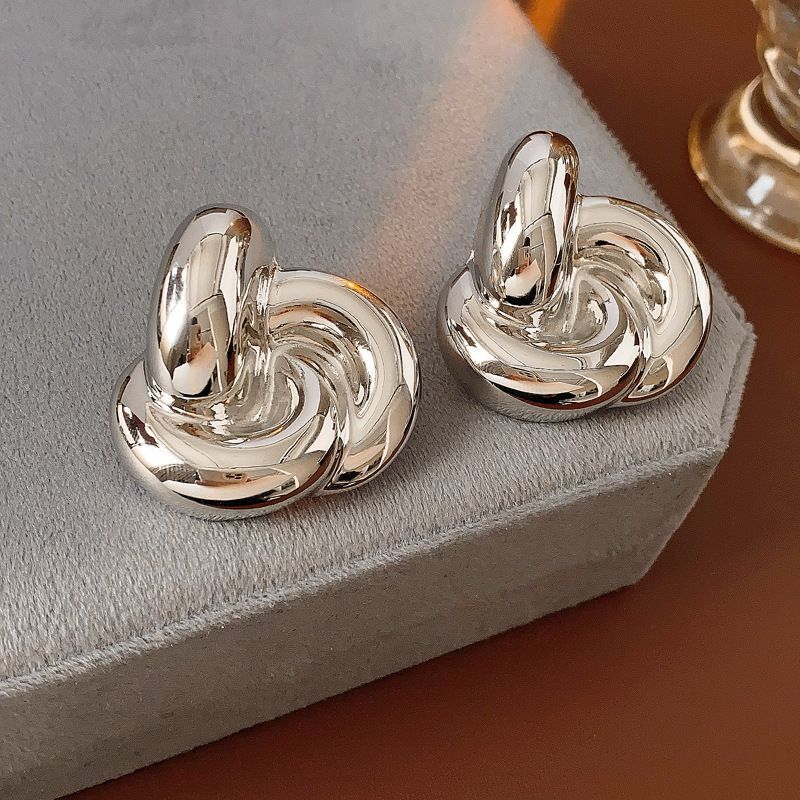Orecchini a Nappa Geometrici Minimalisti in Metallo Placcato con Perni in Argento Sterling