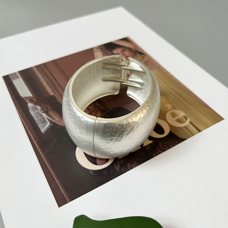 Bracciale da donna placcato in metallo con forme geometriche alla moda