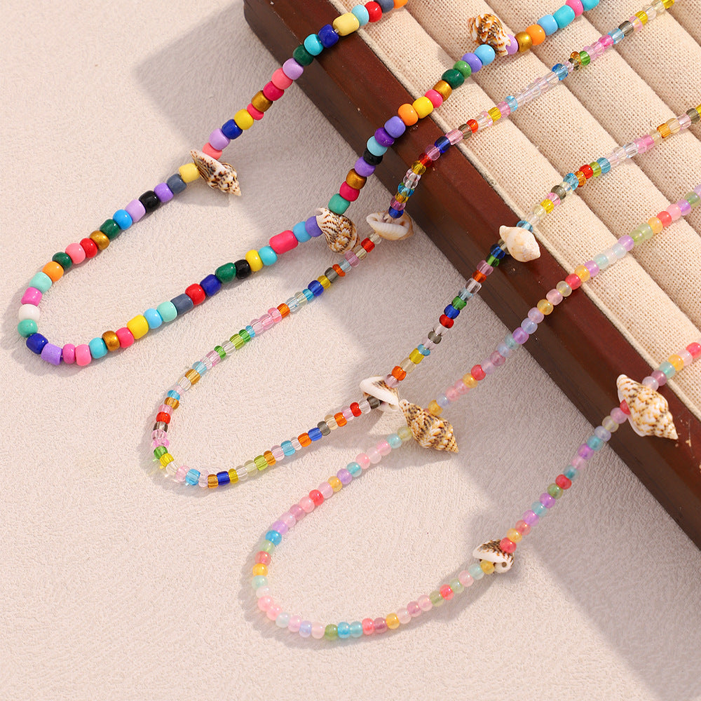 Fashionable Geometric Acrylic Seashell Necklace in Jelly Colors with Stainless Steel Base and 18K Gold Plating for Women
